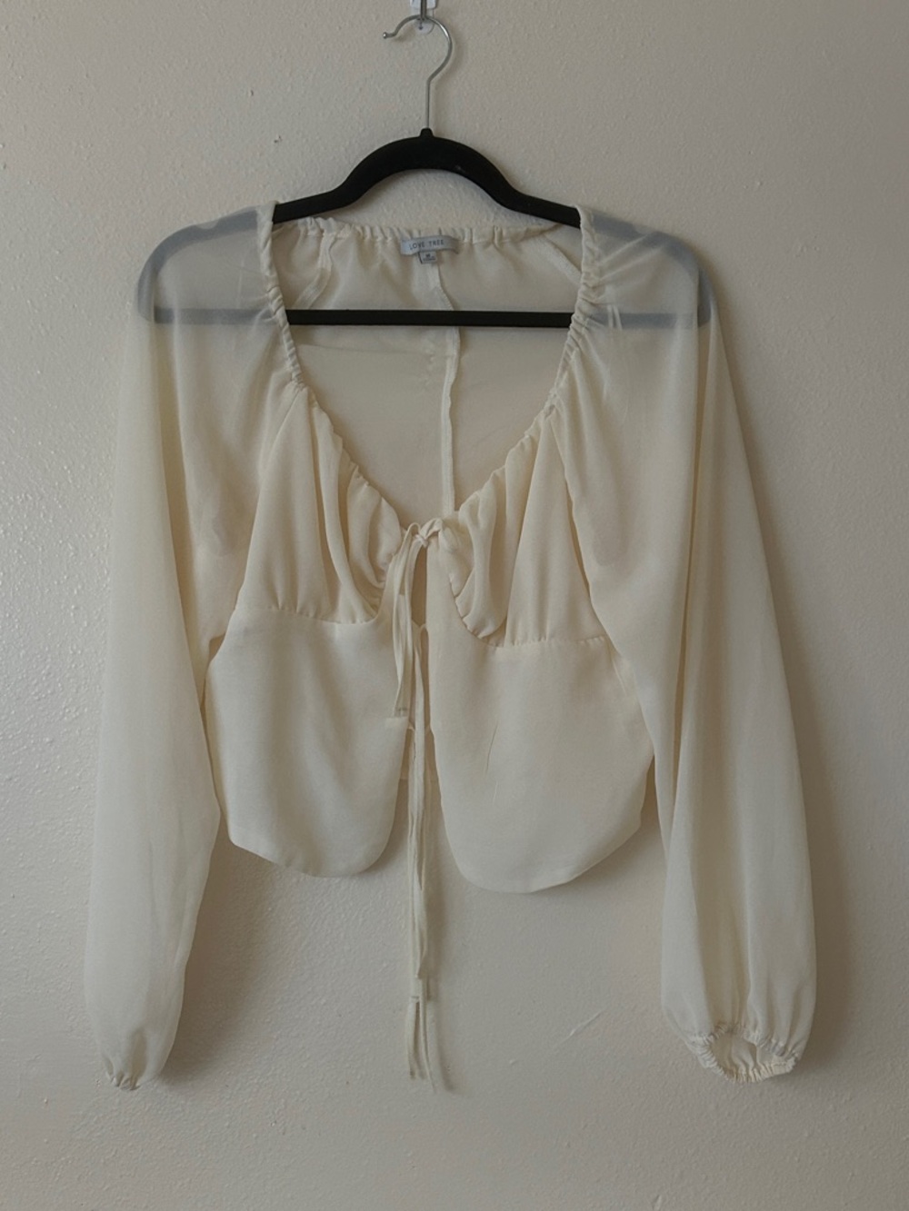 Love tree Tie Front Chiffon Sweetheart Blouse in Cream size Medium